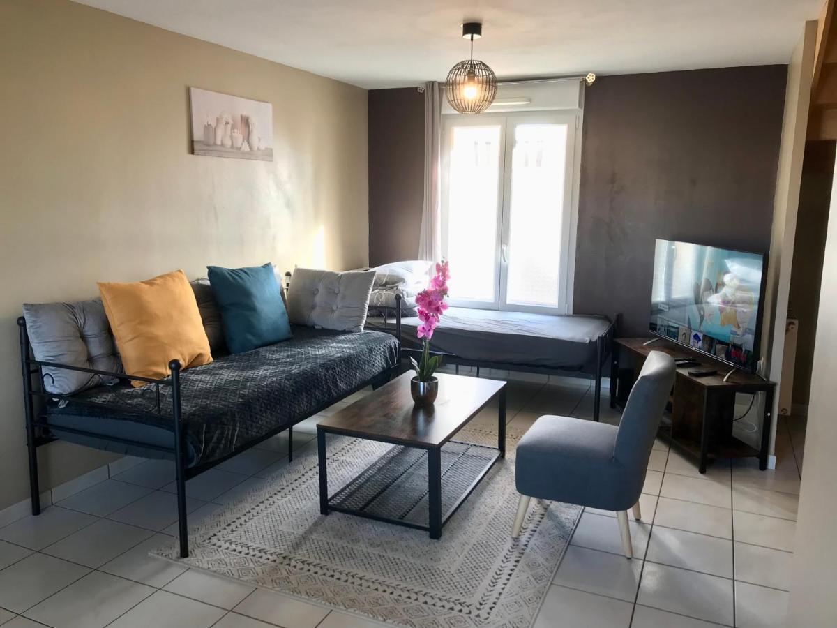 Agreable Maison Proche Gare Avec Parking Gratuit Le Mans Exterior photo